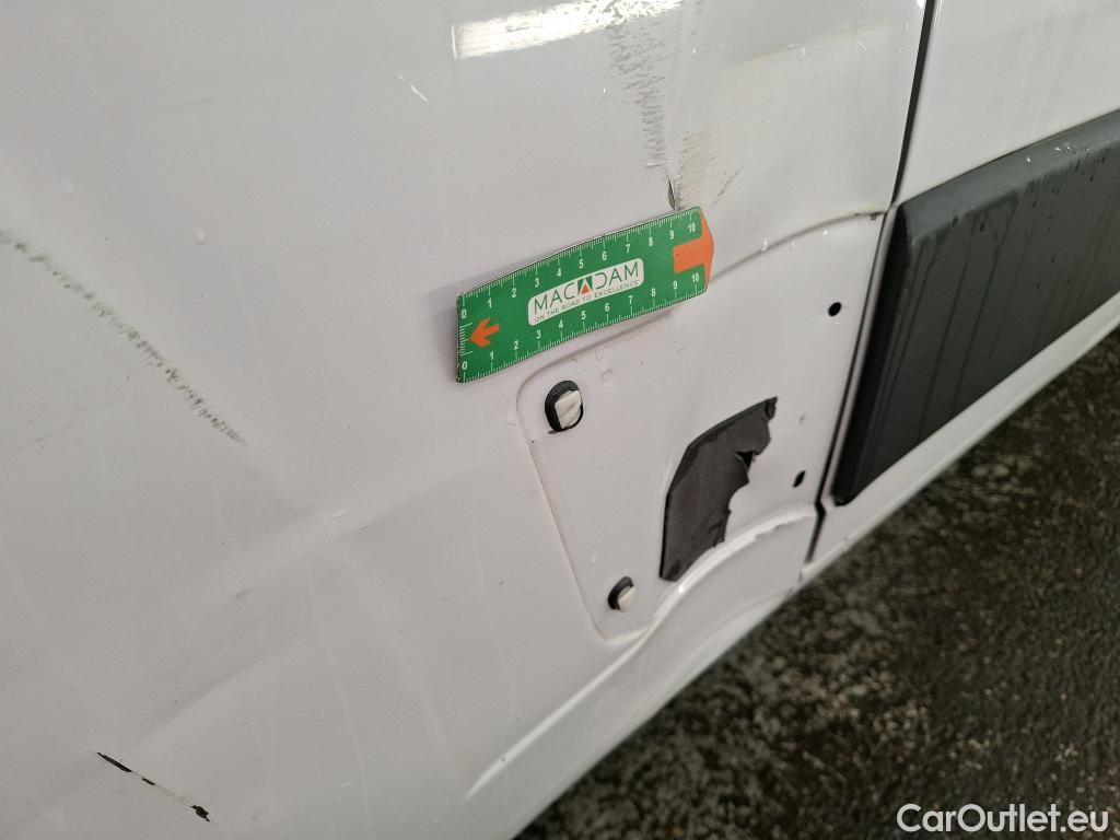  Fiat  Ducato FIAT   2014  4P  Fourgon tôlé 2 3 Multijet 120 3 0 M H2 Business #27