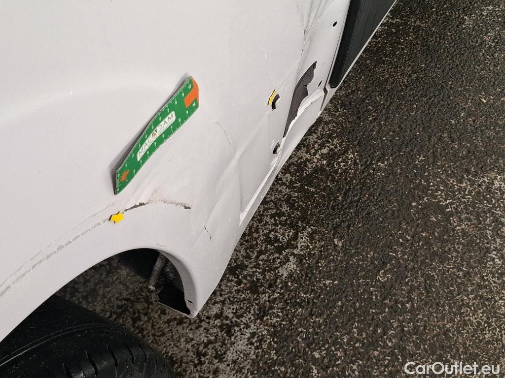  Fiat  Ducato FIAT   2014  4P  Fourgon tôlé 2 3 Multijet 120 3 0 M H2 Business #2