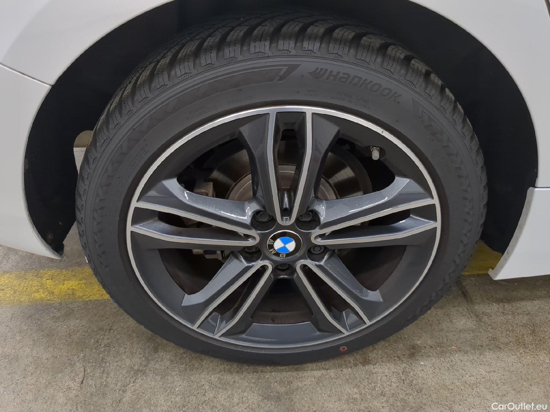  Bmw  Serie 1 Série 1 Berline 118 i Edition Sport 1.5 135CV BVA7 E6d #4