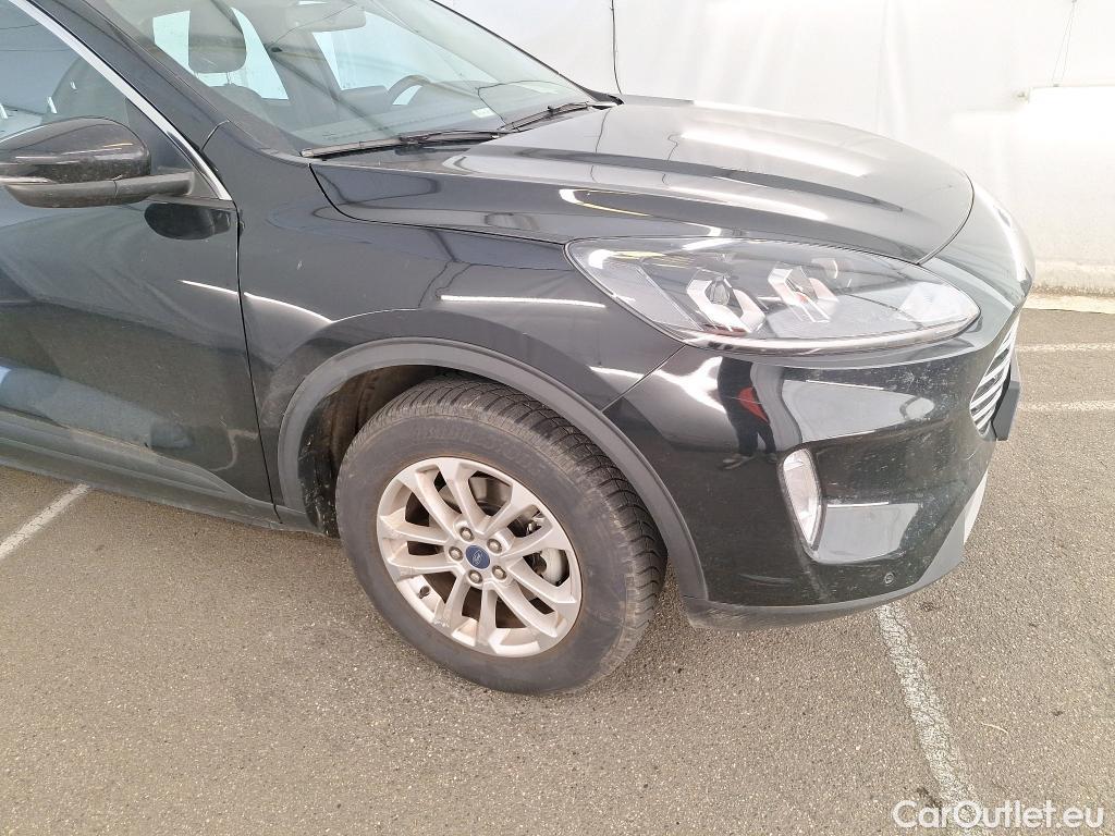  Ford  Kuga FORD  / 2019 / 5P / SUV 190 Hybrid I-AWD(FHEV) Powershi Titanium #43