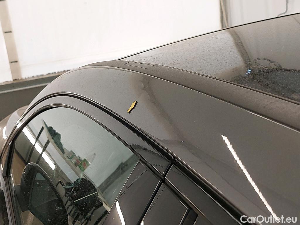  Mercedes  A-Klasse MERCEDES-BENZ Classe A 5p Berline A 180 AMG Line #15