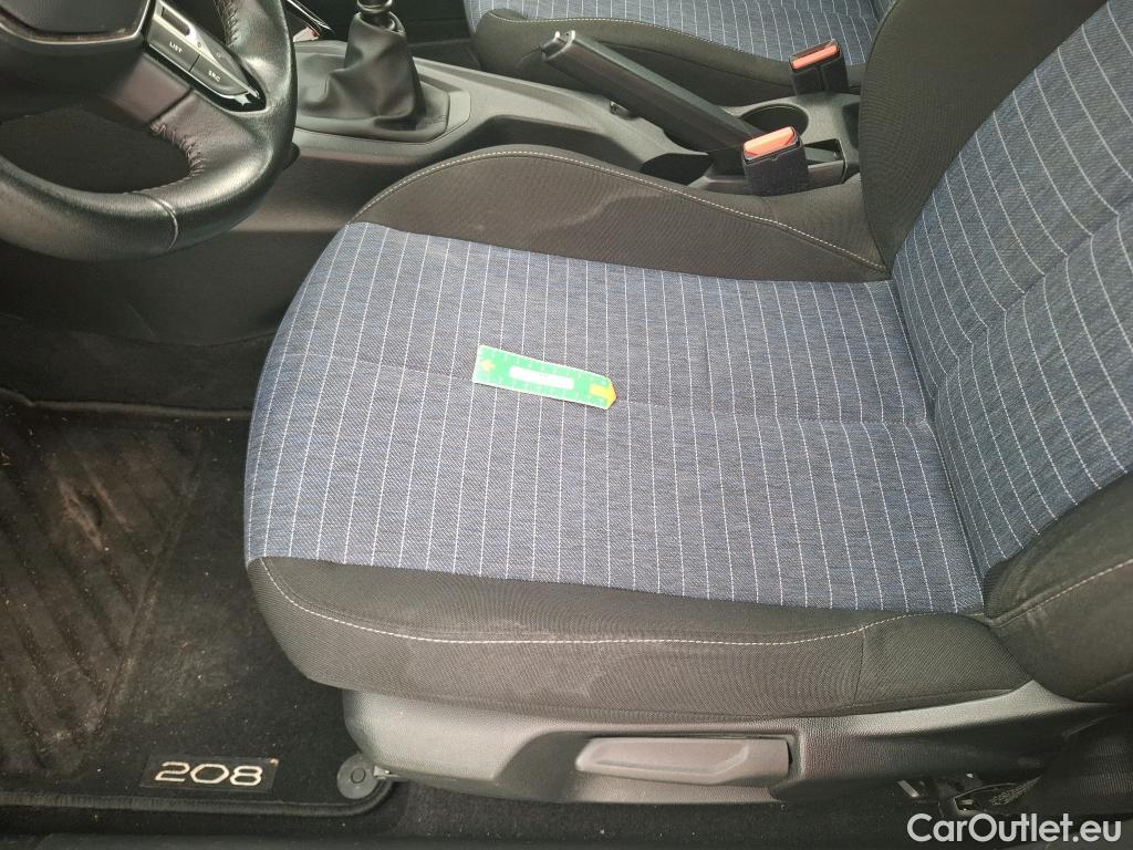  Peugeot  208 PEUGEOT  Affaire / 2019 / 5P / Berline 1.5 BlueHDi 100 S&S Premium Pack #25