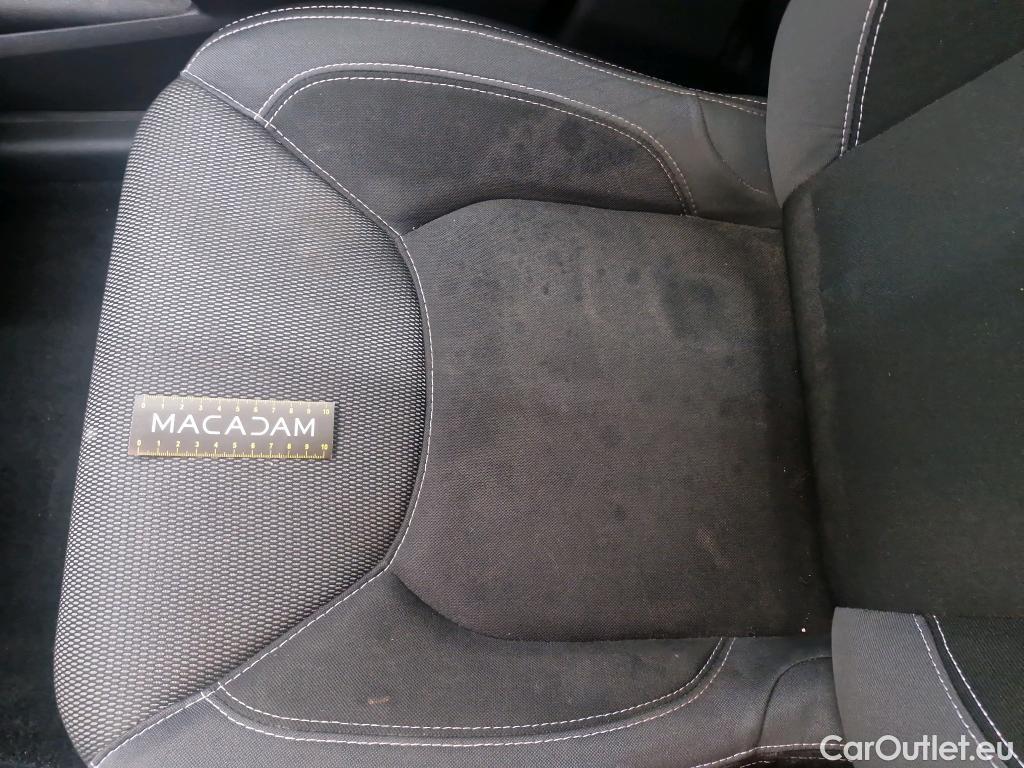  Renault  Clio  IV Business 1.5 dCi 90CV BVM5 E6 #12