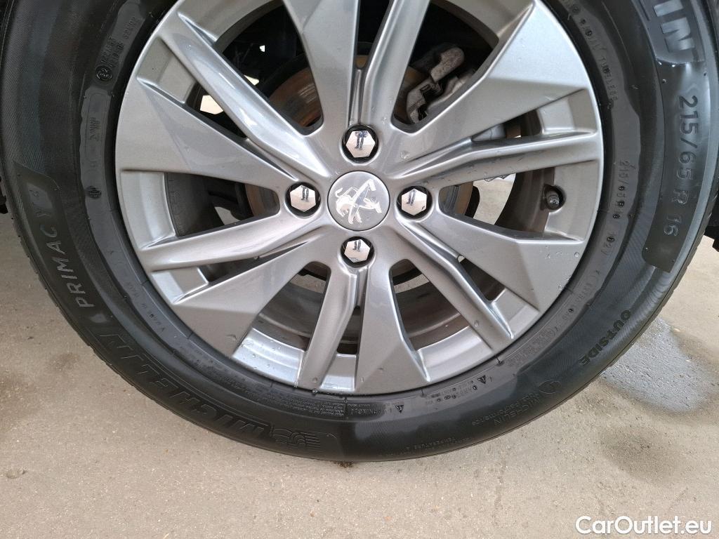  Peugeot  2008  Active Pack 1.2 PureTech 130CV BVA8 E6d #23