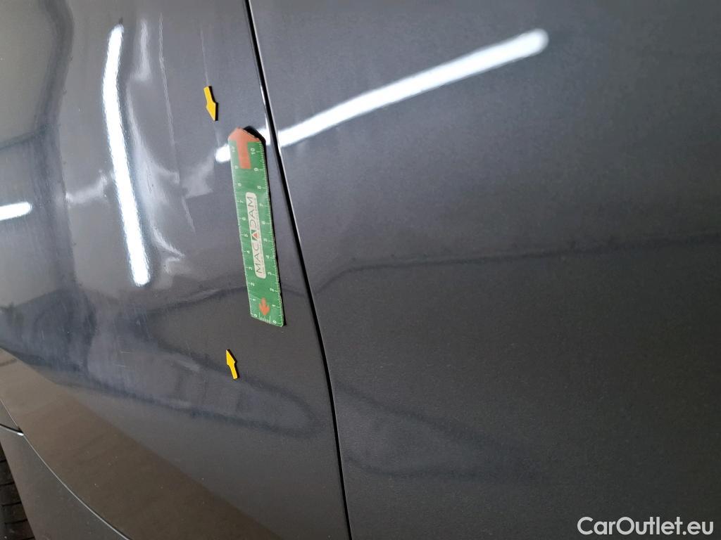  Bmw  Serie 1 Série 1 Berline 118 d Lounge 2.0 150CV BVA8 E6d #8