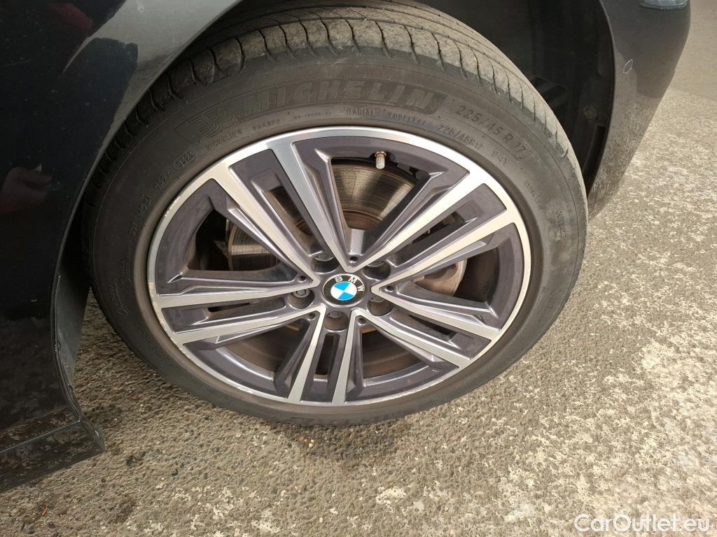  Bmw  Serie 1 BMW Série 1 / 2019 / 5P / Berline 116i Business Design #23