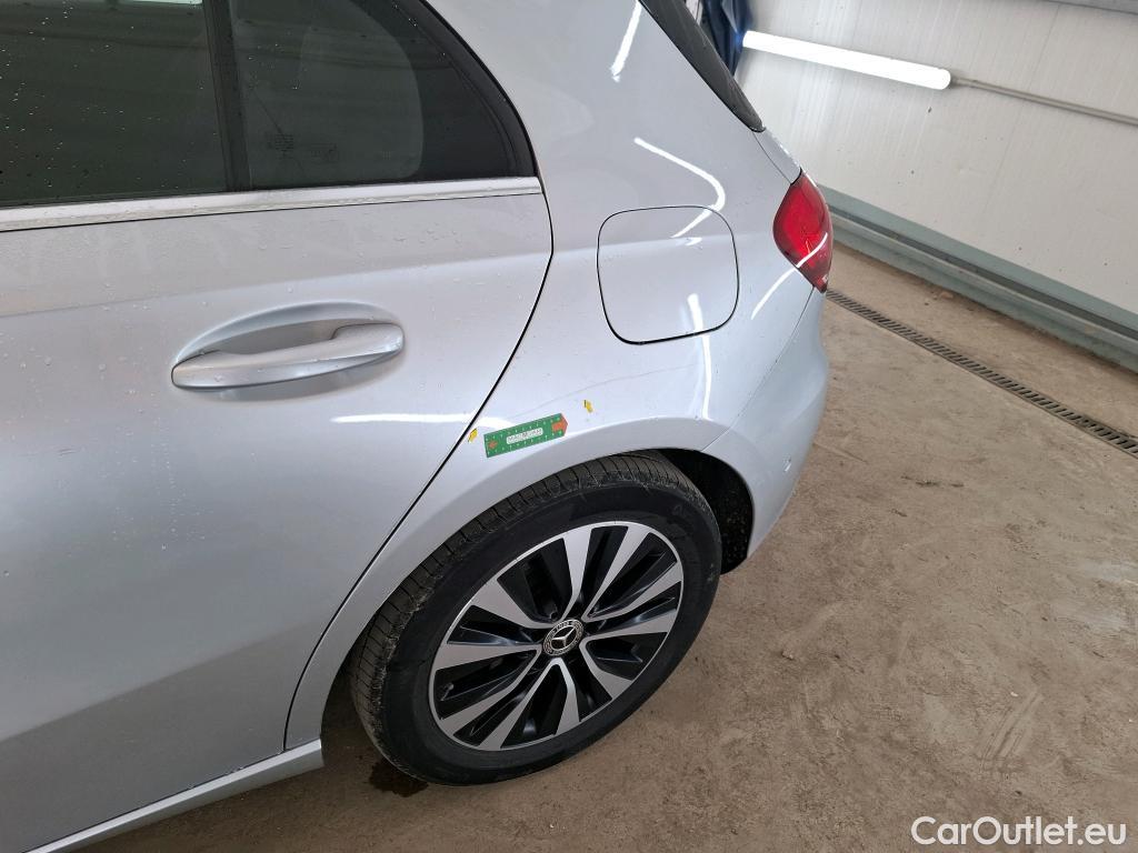  Mercedes  A-Klasse MERCEDES-BENZ Classe A Compact / 2018 / 5P / Berline A 250 e Business Line 8G-DCT #8