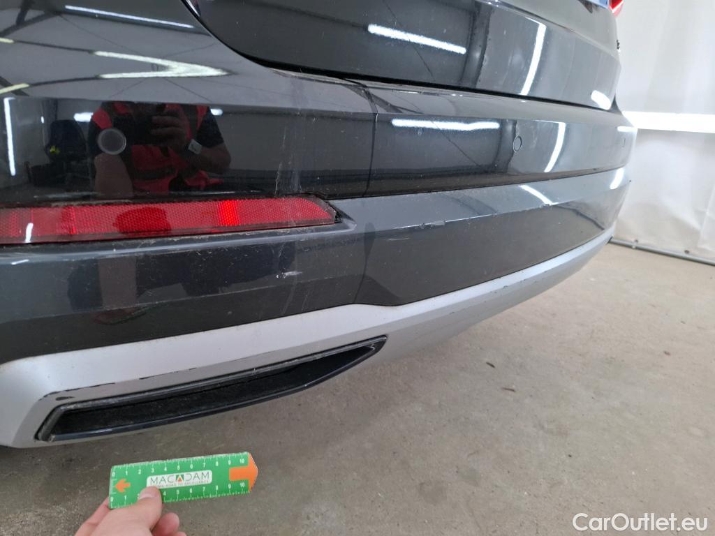  Audi  Q3  35 TDI Design luxe 2.0 TDI 150CV BVA7 E6dT #34