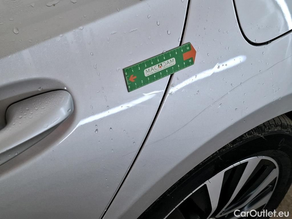  Mercedes  A-Klasse MERCEDES-BENZ Classe A Compact / 2018 / 5P / Berline A 250 e Business Line 8G-DCT #11