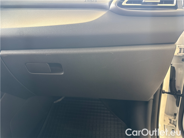  Hyundai  i30  kom.1.5T-GDI Family Smart #8