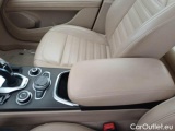  Alfa Romeo   STELVIO ALFA ROMEO / 2017 / 5P / SUV 2.2 TURBO DIESEL 210CV TI AT8 Q4 #147