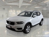  Volvo  XC 40 VOLVO XC40 / 2017 / 5P / SUV T2 AUTOMATICO MOMENTUM CORE 