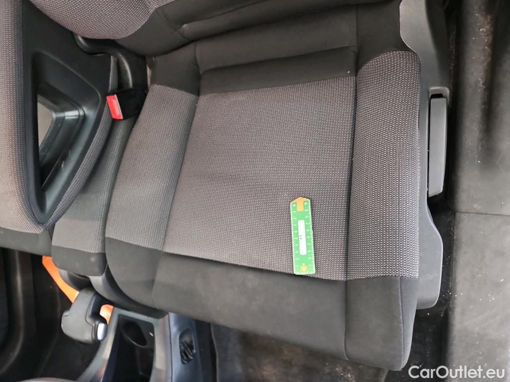  Citroen  C4 Cactus  Feel Business Société 1.6 BlueHDi 100CV BVA6 E6 #32