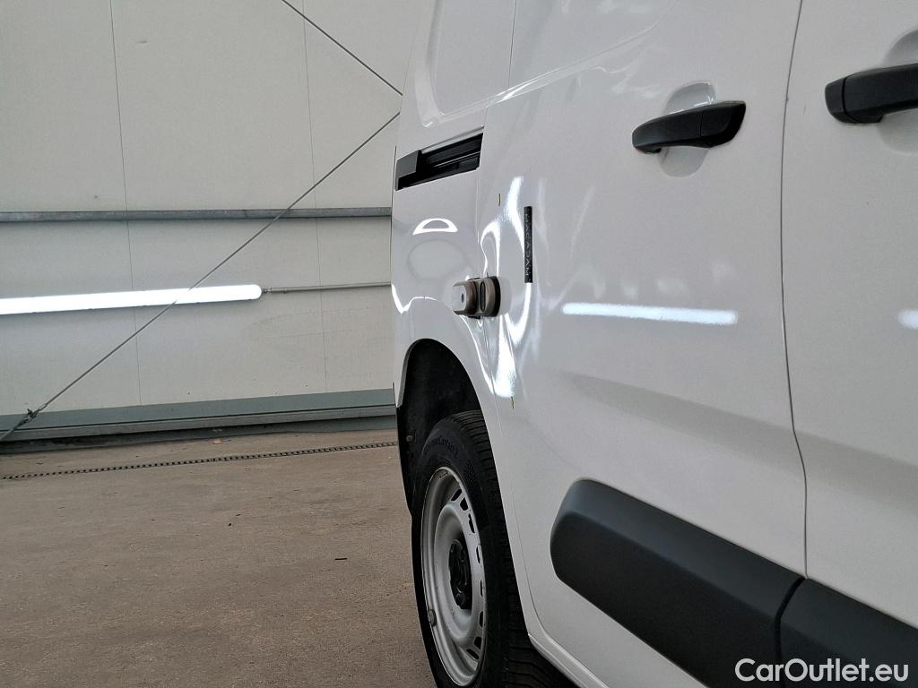  Citroen  Berlingo  Fourgon Driver M 650 1.5 BlueHDi 100CV BVM5 E6dT #4