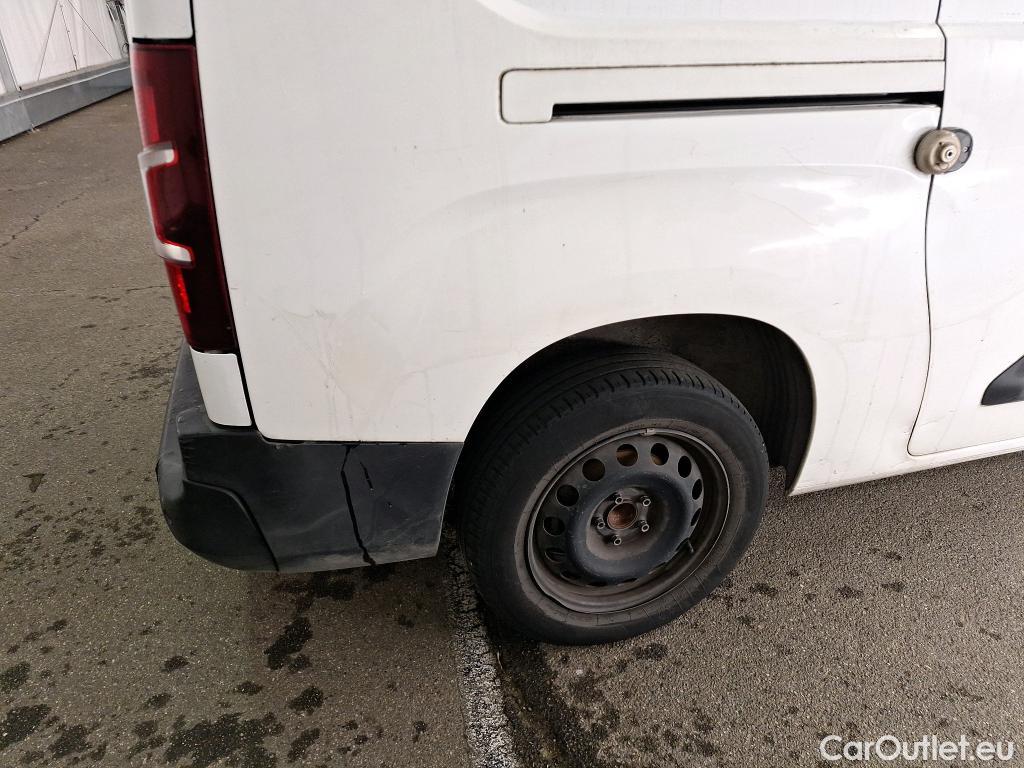  Citroen  Berlingo  Fourgon Club XL 950 1.5 BlueHDi 100CV BVM5 E6dT #109
