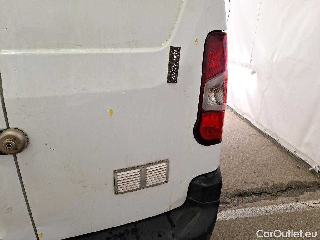  Citroen  Berlingo  Fourgon Club XL 950 1.5 BlueHDi 100CV BVM5 E6dT #8