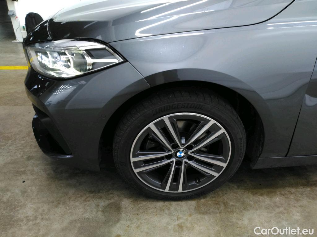  Bmw  Serie 1 Série 1 Berline 118 i Lounge 1.5 135CV BVA7 E6d #29