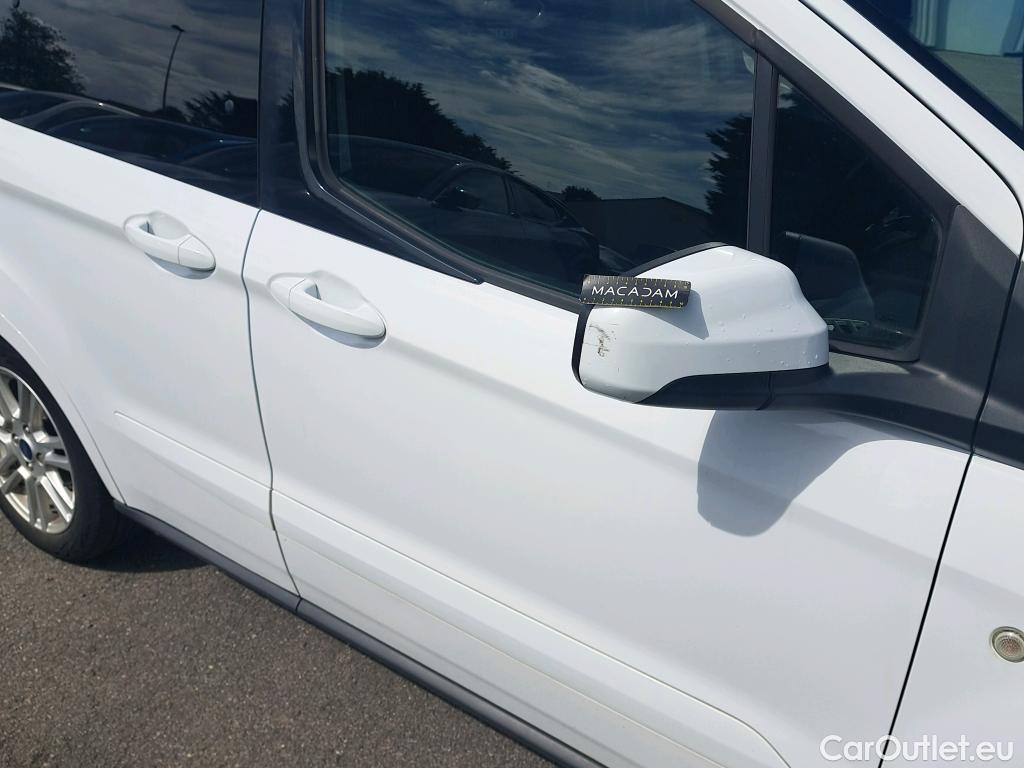  Ford  Tourneo  Courier Titanium 1.0 EcoBoost 100CV BVM6 E5 #18