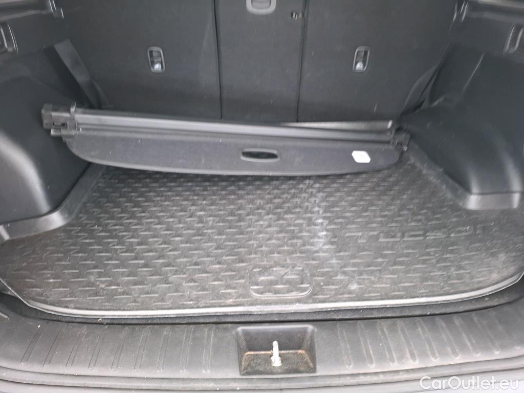  Hyundai  Tucson HYUNDAI  / 2020 / 5P / SUV 1.6 PHEV 265 HTRAC EXECUTIVE 4WD AUTO #2