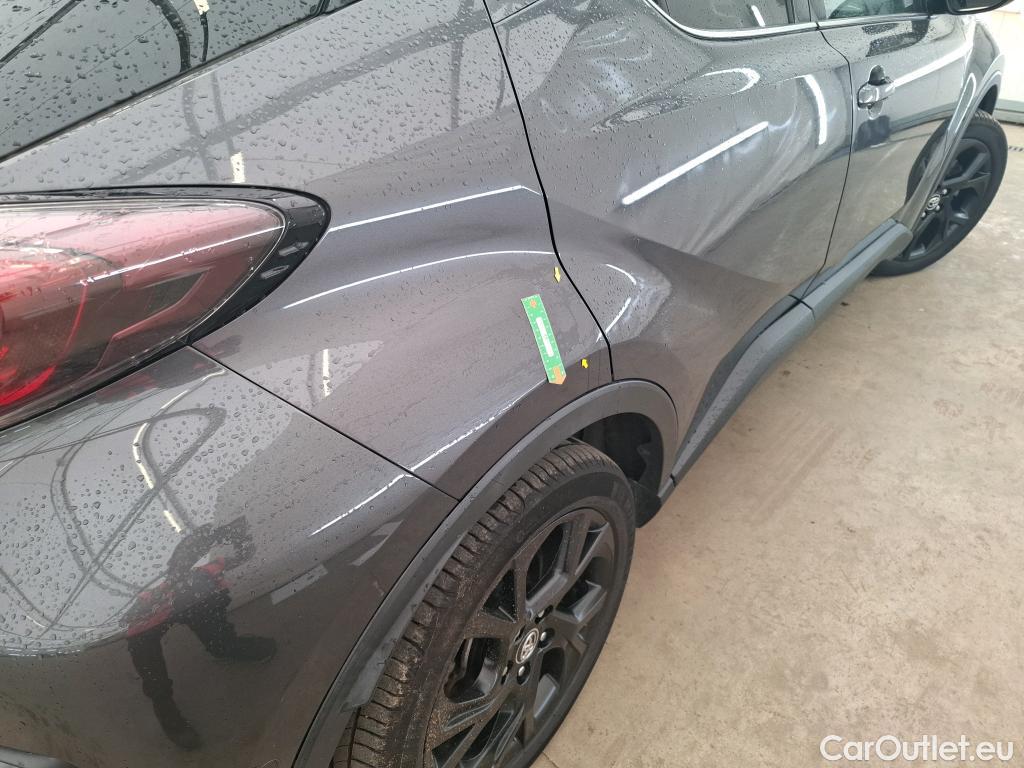  Toyota  C-HR TOYOTA  5p Berline 1.8 HYBRIDE 122 GRAPHIC #4