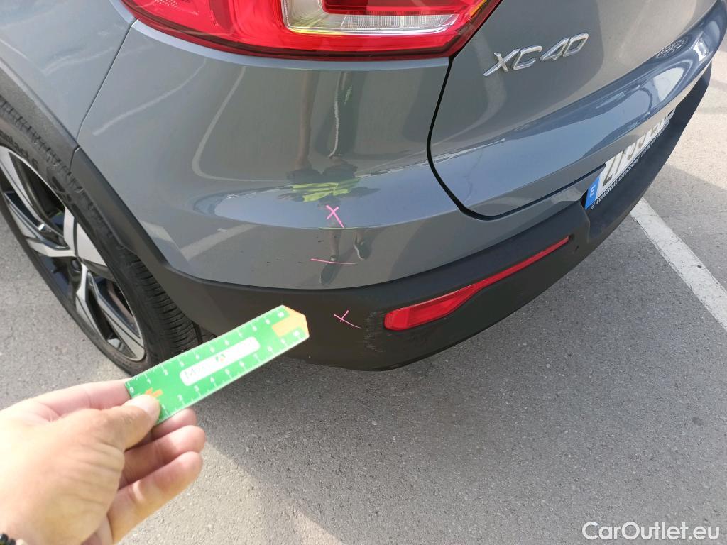  Volvo  XC 40 VOLVO XC40 / 2017 / 5P / todoterreno 1.5 T4 Twin Recharge R-Design Auto #9