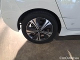  Nissan  Leaf NISSAN  / 2017 / 5P / BERLINA N-CONNECTA 40KWH #68