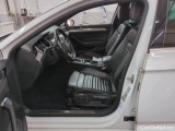  Volkswagen  Passat VARIANT 2.0 TDI SCR DSG 4MOTION  15 #9