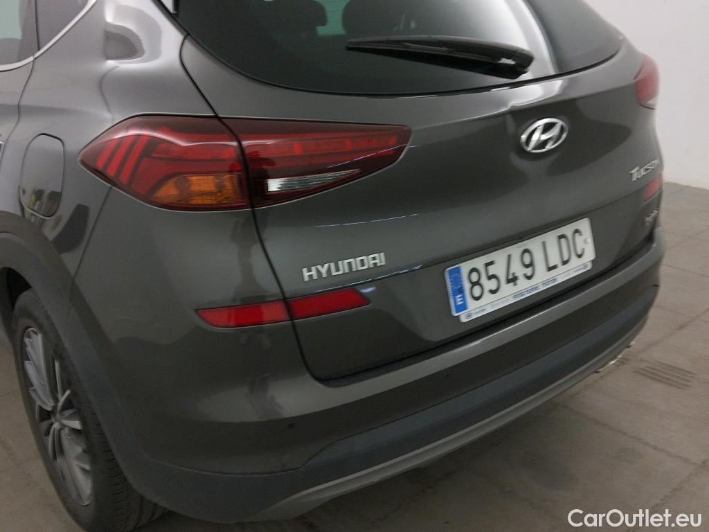  Hyundai  Tucson HYUNDAI  / 2018 / 5P / todoterreno 1.6 CRDI 85kW (116CV) 48V Tecno 4X2 #9