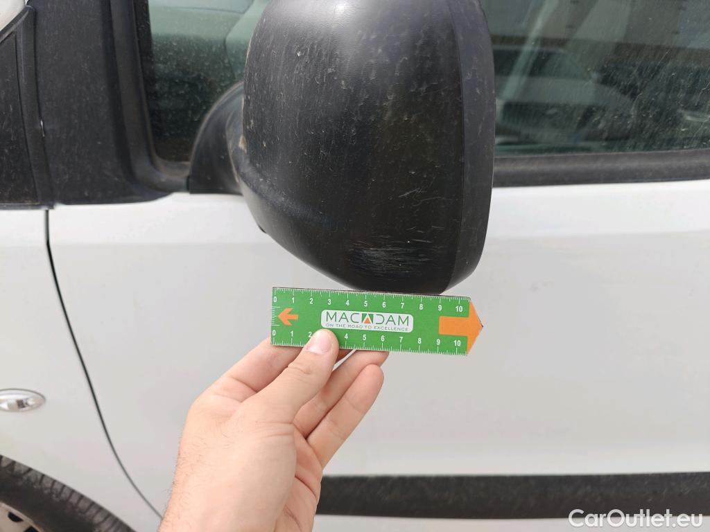  Citroen  Berlingo  Furgón L1 1.6 BlueHDi 100CV MT5 E6 #29