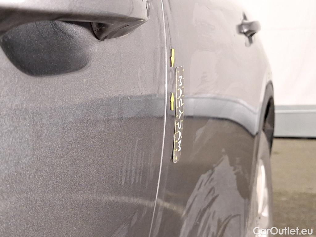  Ford  Kuga FORD  / 2019 / 5P / SUV 2.5 190 hybrid Flexifuel Pshift Titanium #9
