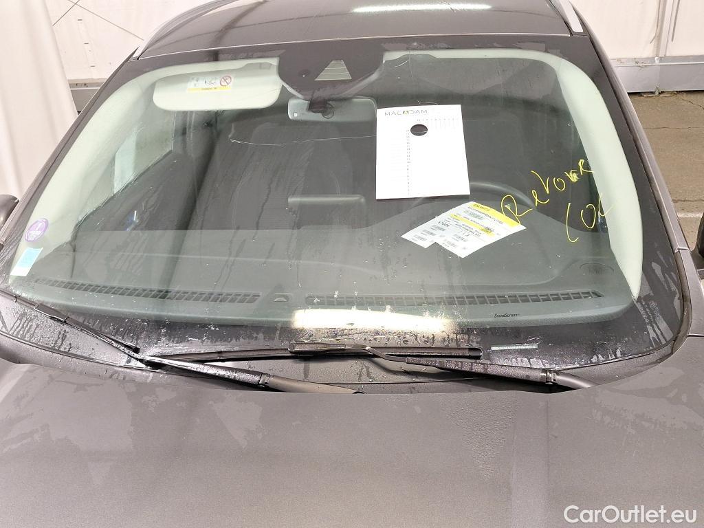  Ford  Kuga FORD  / 2019 / 5P / SUV 2.5 190 hybrid Flexifuel Pshift Titanium #1