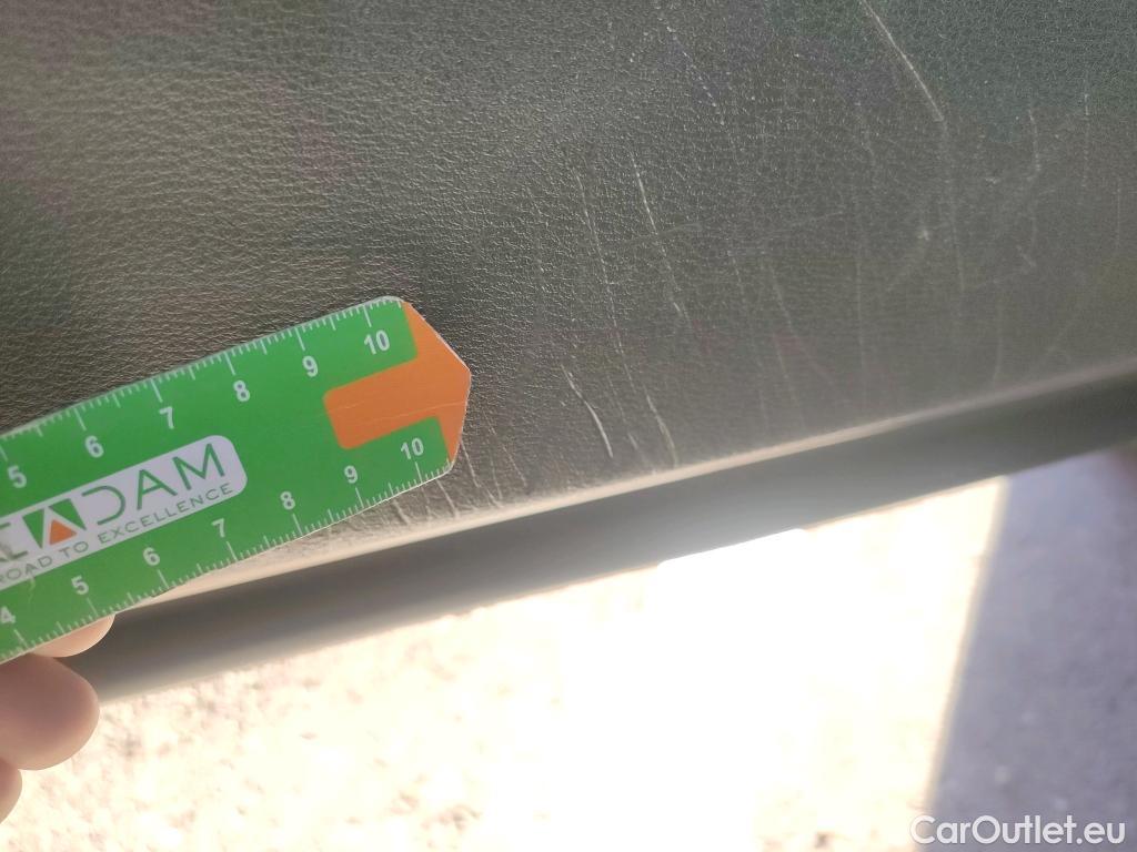  Bmw  X1 BMW  / 2019 / 5P / todoterreno sDrive16d Business #14