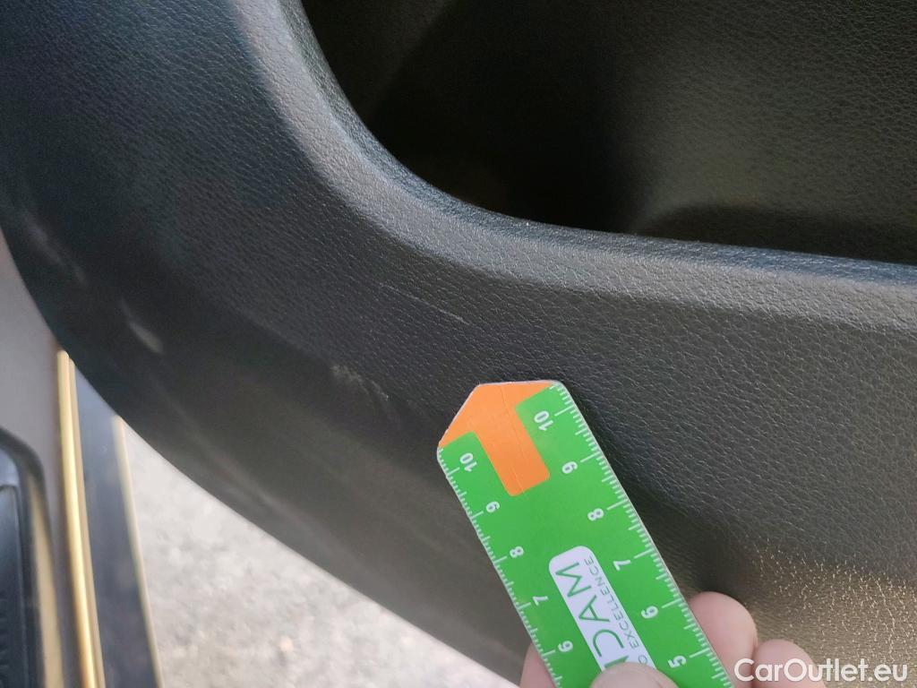  Bmw  X1 BMW  / 2019 / 5P / todoterreno sDrive16d Business #12