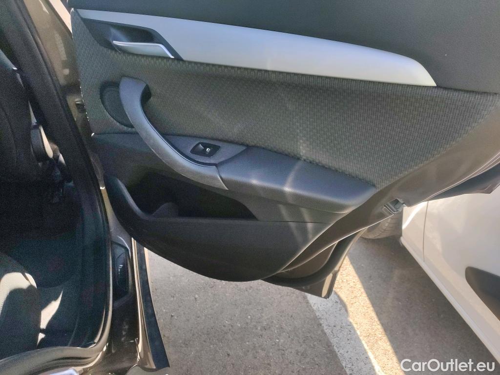  Bmw  X1 BMW  / 2019 / 5P / todoterreno sDrive16d Business #11