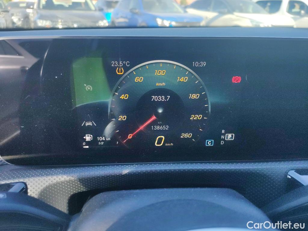 Mercedes  A-Klasse Clase A Sedán A 200 d (117.112) 150CV AT8 E6d #22