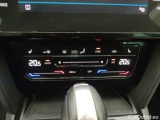  Volkswagen  Passat Volkswagen  Variant 2.0 TDI 90kW DSG Style Business 5d #29
