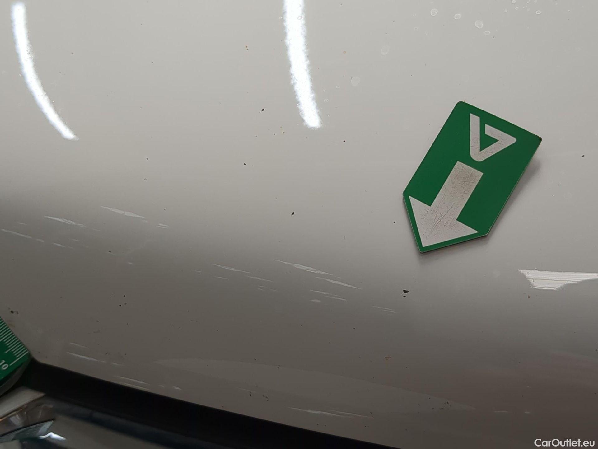 Peugeot  208  Affaire Premium Pack 1.2 80CV BVM5 E6dT #21
