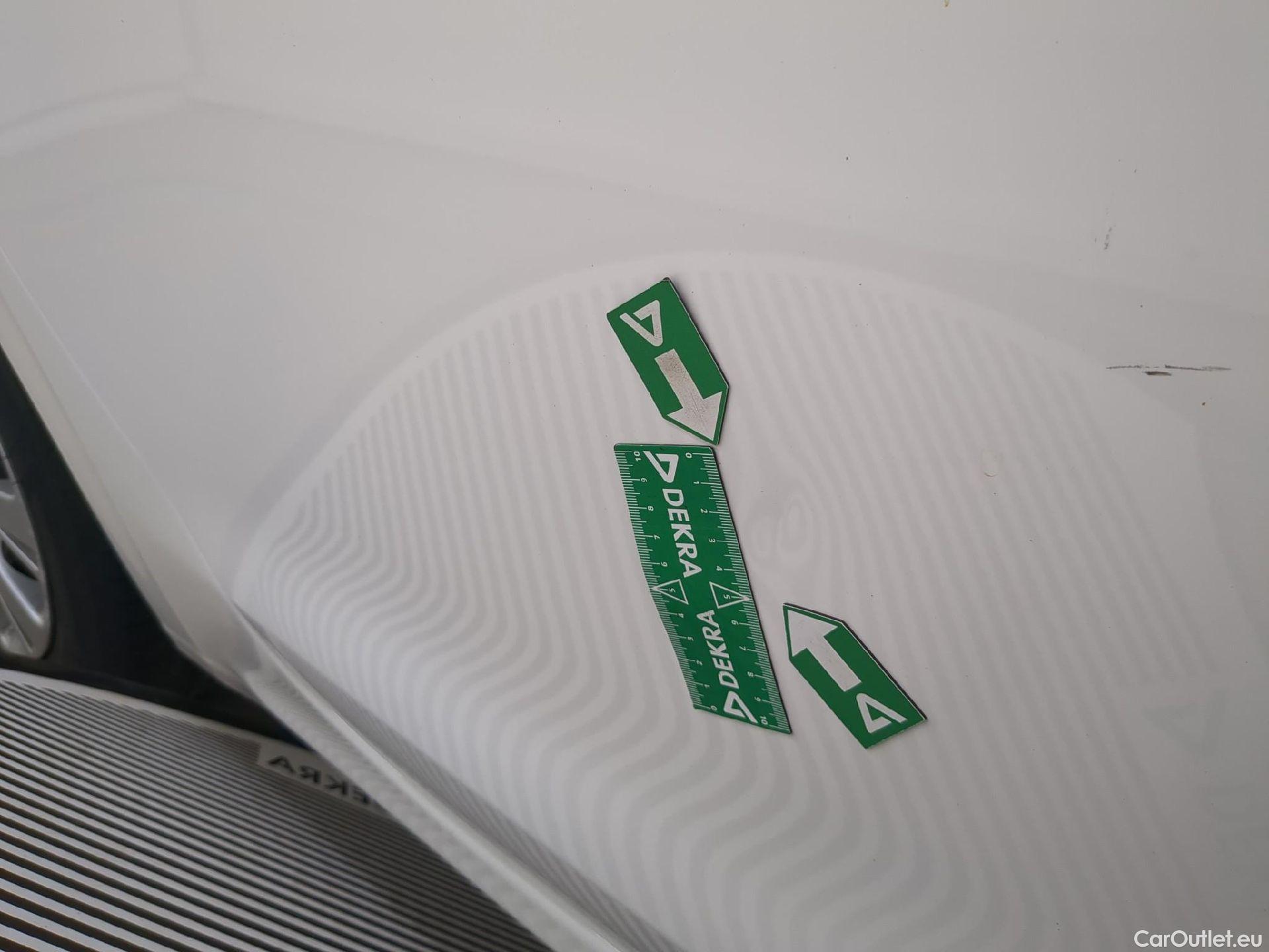  Peugeot  208  Affaire Premium Pack 1.2 80CV BVM5 E6dT #8