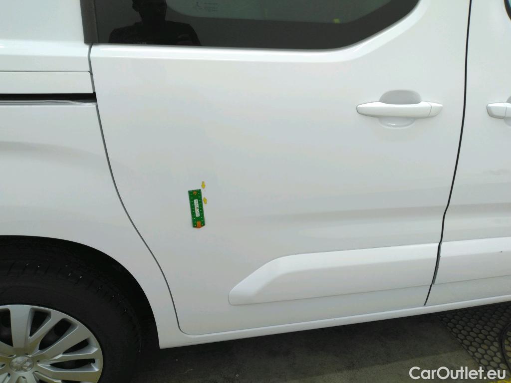  Peugeot  Partner  Asphalt L1 1.5 HDi 130CV BVA8 E6d #14