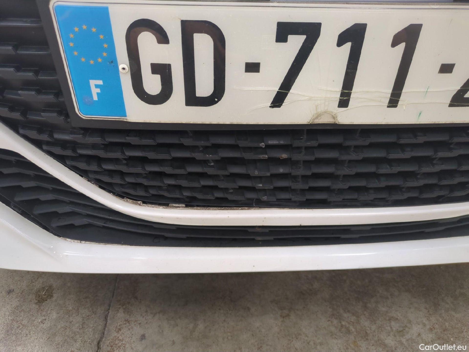  Peugeot  208  Premium 1.5 HDi 100CV BVM6 E6d #21