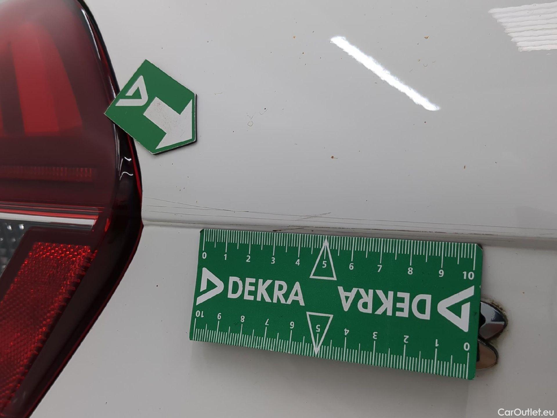  Peugeot  208  Affaire Premium Pack 1.2 80CV BVM5 E6dT #42