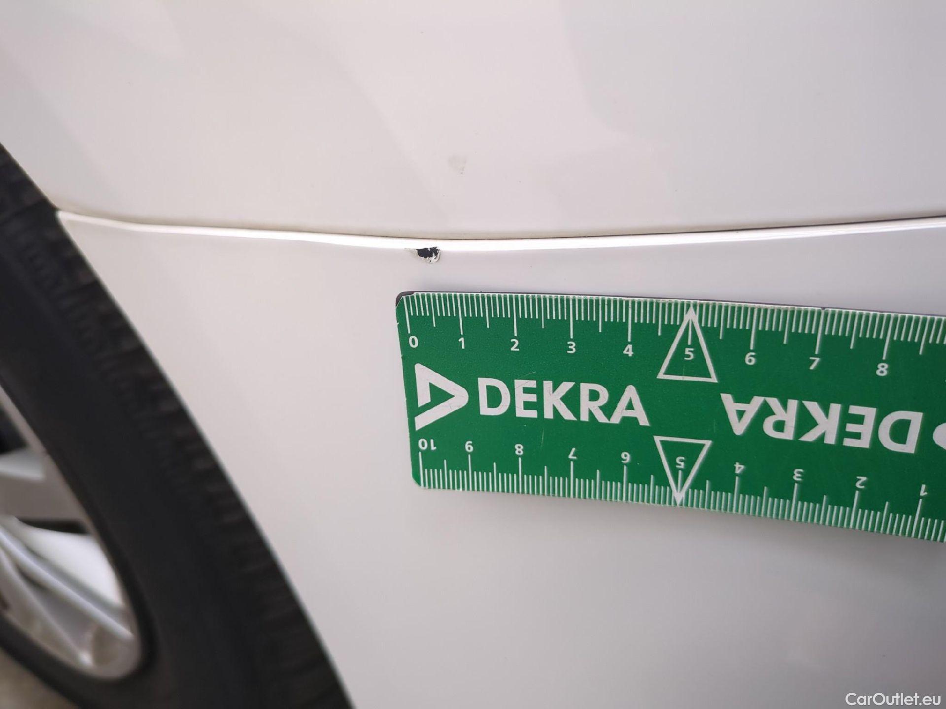  Peugeot  208  Premium 1.5 HDi 100CV BVM6 E6d #34