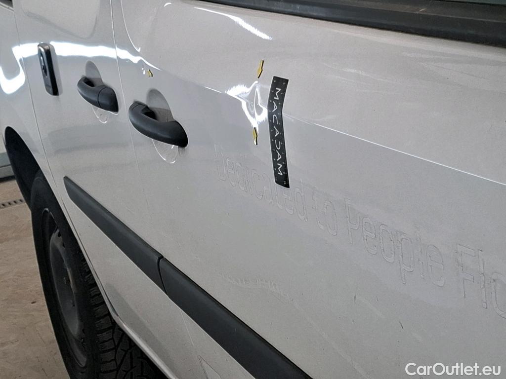  Renault  Kangoo  II Express Grand Confort (L1) 1.5 dCi 80CV BVM6 E6dT #65