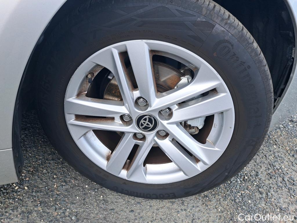  Toyota  Corolla TOYOTA  / 2018 / 5P / Berline Hybride 122h Dynamic Business #28