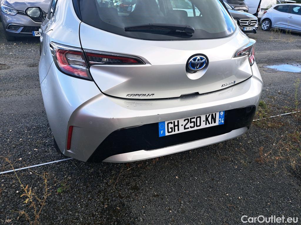  Toyota  Corolla TOYOTA  / 2018 / 5P / Berline Hybride 122h Dynamic Business #8