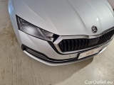  Skoda  Octavia SKODA  WAGON / 2020 / 5P / STATION WAGON 2.0 TDI EVO 110KW STYLE DSG #24