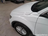  Volkswagen  T-ROC VOLKSWAGEN  / 2017 / 5P / SUV 2.0 TDI SCR BUSINESS BMT DSG #64
