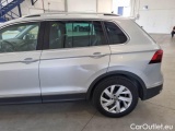  Volkswagen  Tiguan VOLKSWAGEN  / 2020 / 5P / SUV 2.0 TDI SCR 110KW ELEGANCE DSG #57
