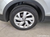  Volkswagen  Tiguan VOLKSWAGEN  / 2020 / 5P / SUV 2.0 TDI SCR 110KW ELEGANCE DSG #75