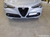 Alfa Romeo   STELVIO ALFA ROMEO / 2017 / 5P / SUV 2.2 TD 190 CV SPRINT AT8 Q4 #24